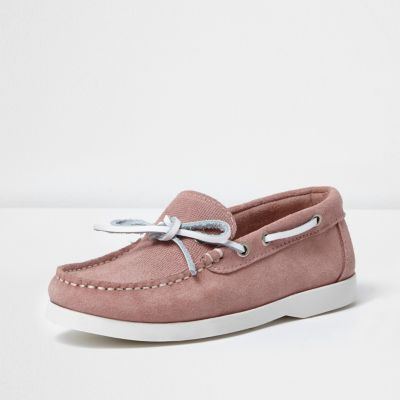 Boys pink suede boat shoes